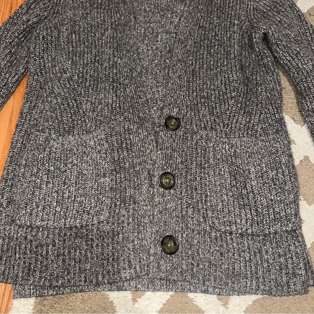 Chunky Abercrombie oversized cardigan sweater long grey knit - women’s medium - Picture 7 of 7